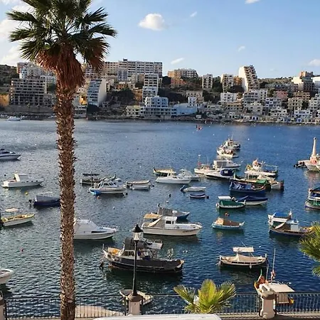 Apartment Carsons Court - Seafront - Fl 2 St. Paul's Bay