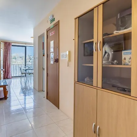 Carsons Court - Seafront - Fl 2 * San Pawl il-Baħar